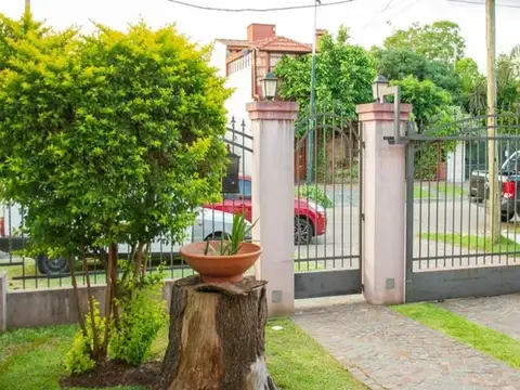 Casa en Venta en San Antonio De Padua, USD 240.000