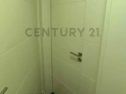 Av. Cordoba 12600, Piso 0