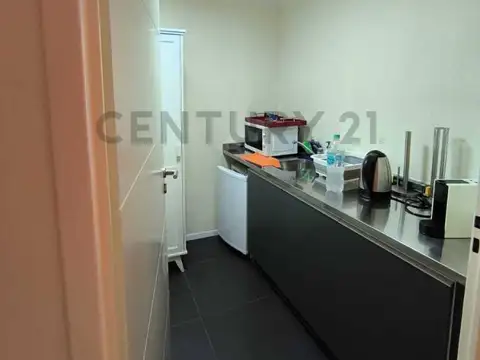 Oficina en Alquiler 2025 años