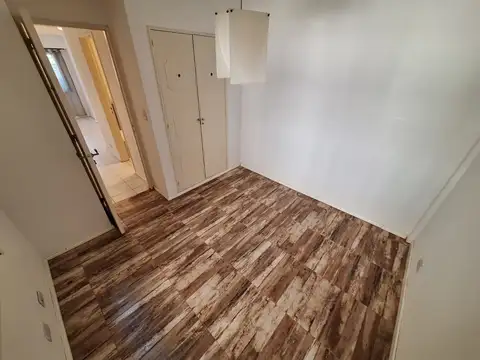 Departamento en Venta en Olivos, USD 105.000