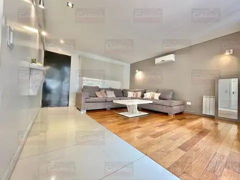 Casa en Venta en Lanus Oeste, USD 478.000