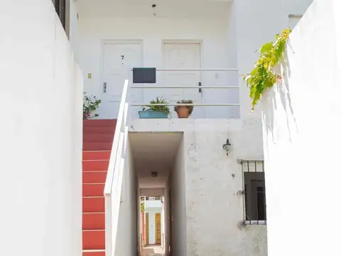 Depto Tipo Casa en Alquiler de 1 dormitorio