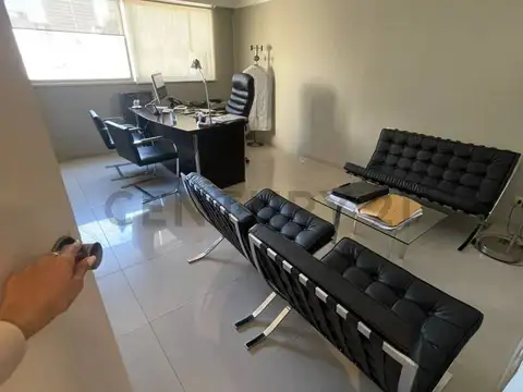 Oficina en Venta 41 años