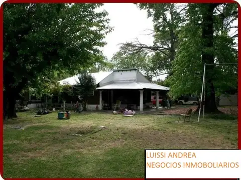 Venta casa quinta en lote de 1794m2 Ideal Inversor