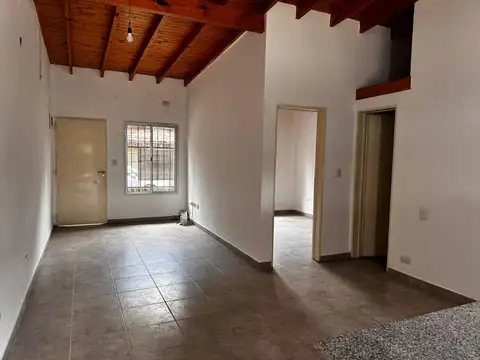 Departamento en Alquiler con 1 cocheras