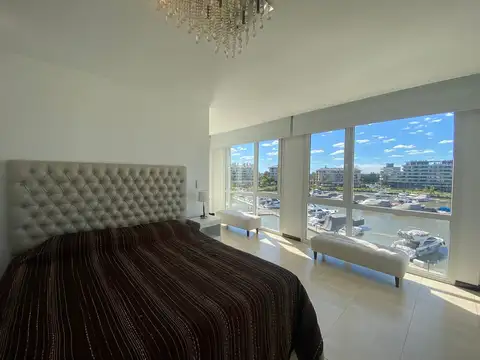 Departamento 4 ambientes con 3 baños