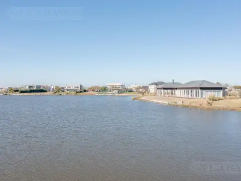 Terreno En venta con vistas a LAGUNA- El Canton - Islas PG