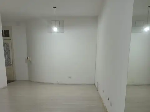 Oficina en Alquiler al Sur