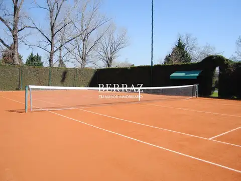 Lote de 955 m2 en Venta en Ayres de Pilar