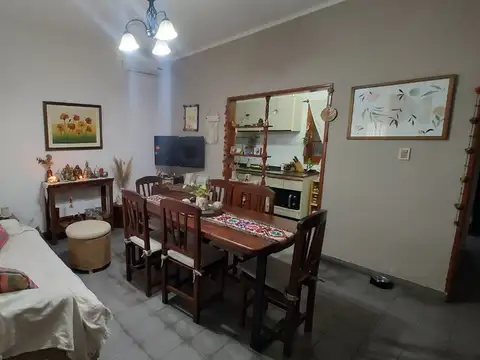 Casa 3 ambientes con 1 baño