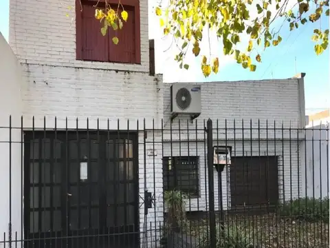 Casa  En Venta En Merlo, G.b.a. Zona Oeste, Argentina