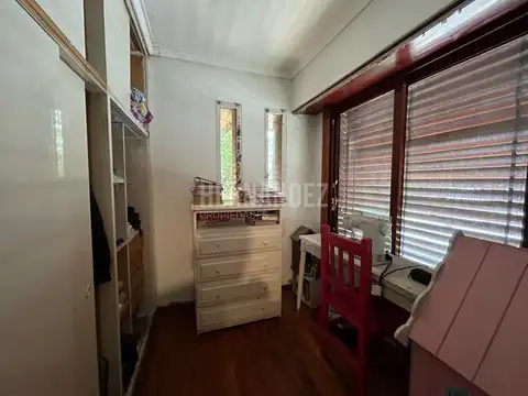 Subteniente Alfredo Fox 594