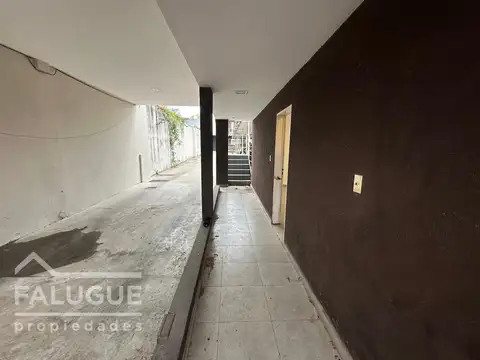 Departamento 2 ambientes + deposito y 4 cocheras