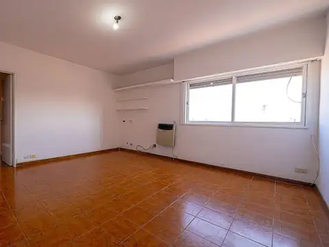 VENTA DEPARTAMENTO CUATRO AMBIENTES EN SAAVEDRA