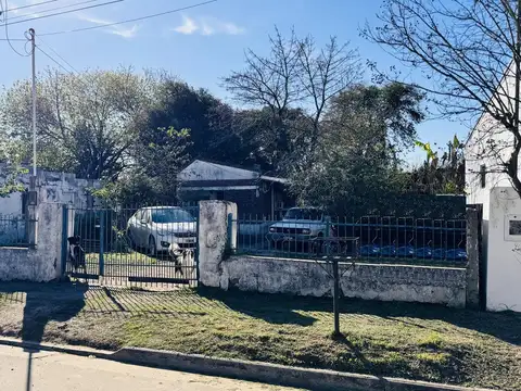 Terreno en Venta 30  mts Fondo