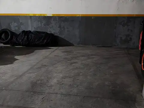 Cochera en Alquiler Cubierta