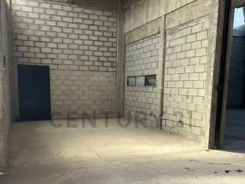 Deposito de 375 m² en Alquiler, Dentro de Predio con Seguridad, Florida Oeste