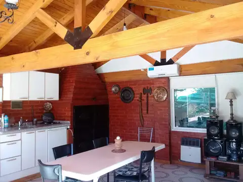 VENTA Casa 3 dormitorios. Los Quebrachos I