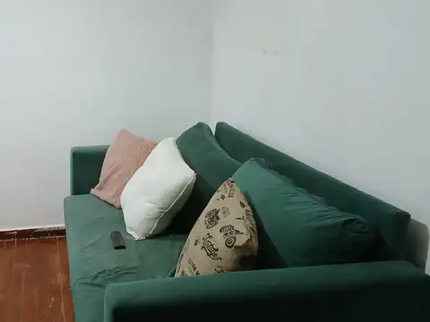 Depto Tipo Casa 3 ambientes con 2 baños