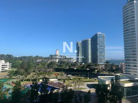 Gran oportunidad de departamento de 3 dormitorios en venta frente al mar