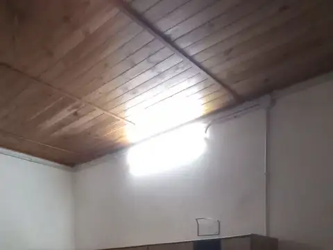 Gobernador Yrigoyen 200