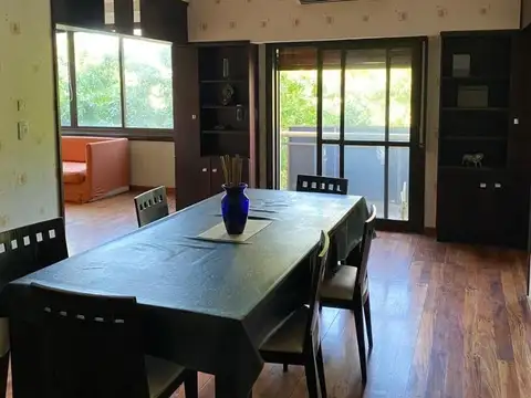 Departamento en Venta con 2 cocheras