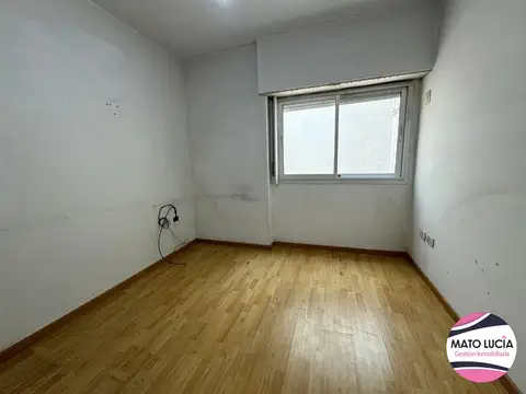 Departamento en Alquiler en Flores, $ 650.000