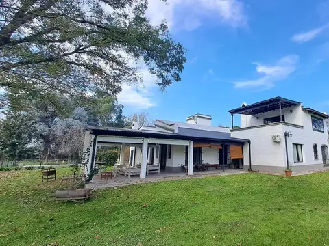 Casa en Alquiler Temporal de 6 amb en Los Cerrillos Country Club, Manzanares