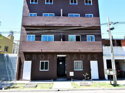 San Lorenzo al 4400 entre avalos y panama