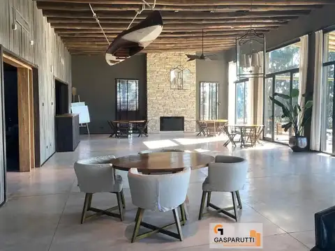 Terreno en Venta de 858,0 m2