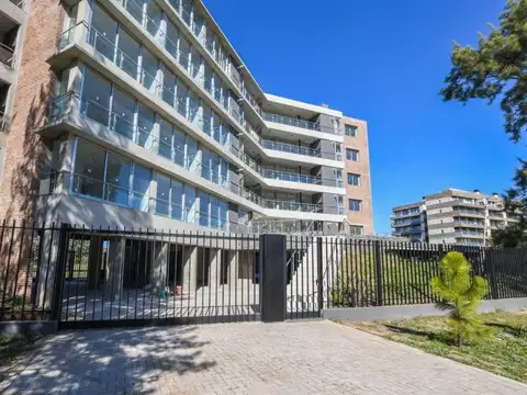 Schweitzer 8709 , Piso 4