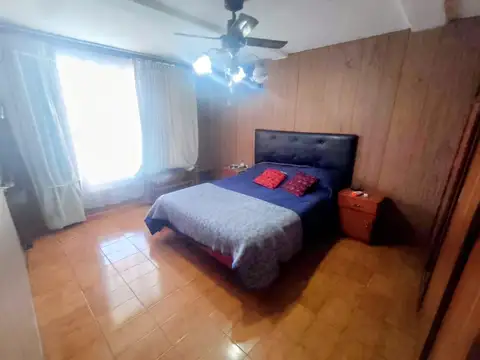 Depto Tipo Casa en Venta 40 años