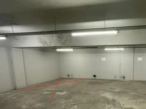 Cochera en venta - 12Mts2 - Lomas de Zamora