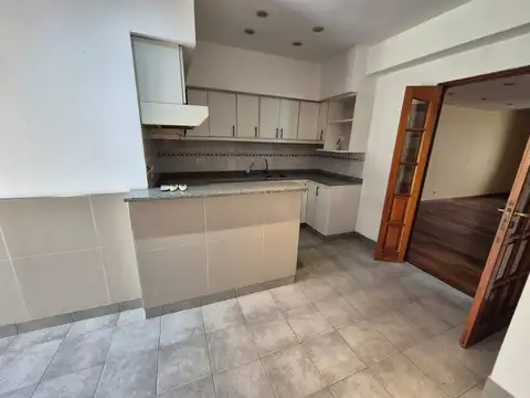 Depto Tipo Casa en Venta con 1 cocheras