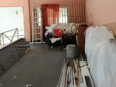 Local en Venta 40 años