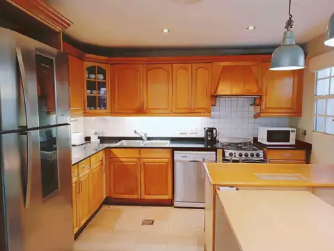 Casa en Venta en Ramos Mejia, USD 295.000