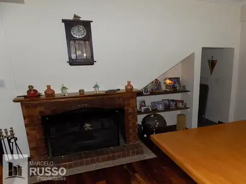 EXCELENTE CHALET 6 AMBIENTES – PARQUE QUIRNO