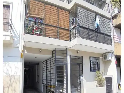 1 DE MAYO 1757 , Piso 1