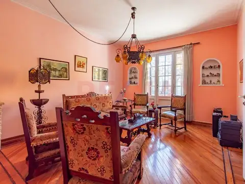 Casa 4 ambientes con 1 baño