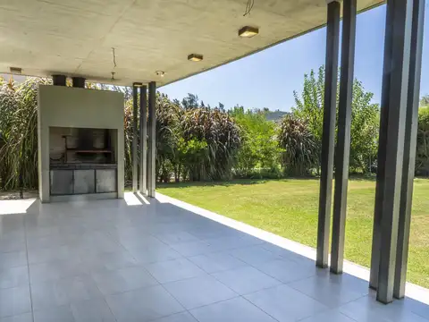 Casa en Alquiler al Noroeste