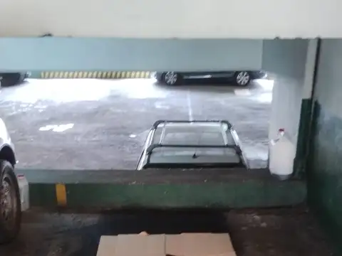 Cochera en Alquiler Cubierta