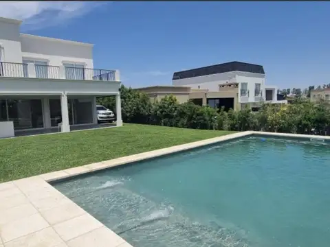 Casa  en Venta ubicado en Santa Elena, Pilar del Este, Pilar