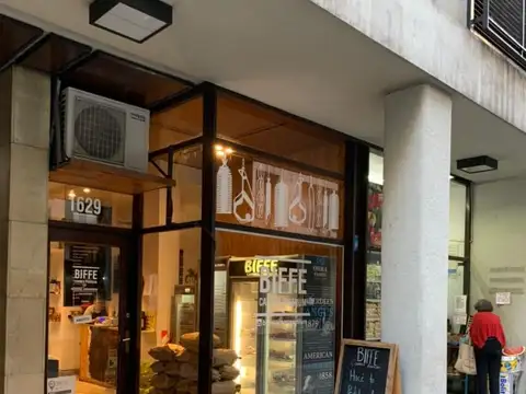 Local en Venta en Recoleta, USD 250.000