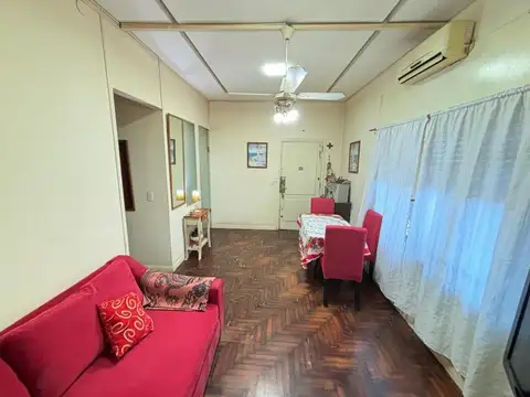 Departamento en Venta en Parque Chacabuco, USD 89.000