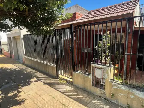 godoy cruz 1400, Piso 0