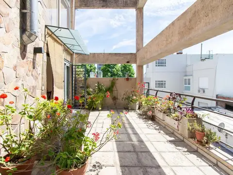 VENTA DEPTO DUPLEX EN VILLA CRESPO CON TERRAZA