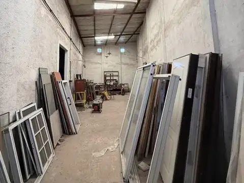 Galpon en Alquiler en Monte Grande, $ 2.800.000