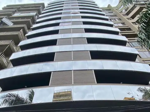 EXCELENTE departamento  Av. Pellegrini 856