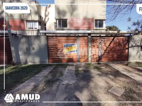 CASAS - DUPLEX - MACROCENTRO, RESISTENCIA