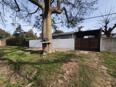 Casa | 3 Dormitorios | Cocheras | Capitán Bermúdez | Barrio Quinta